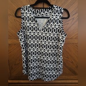 Lulu-B Keyhole Sleeveless Top - Black & White